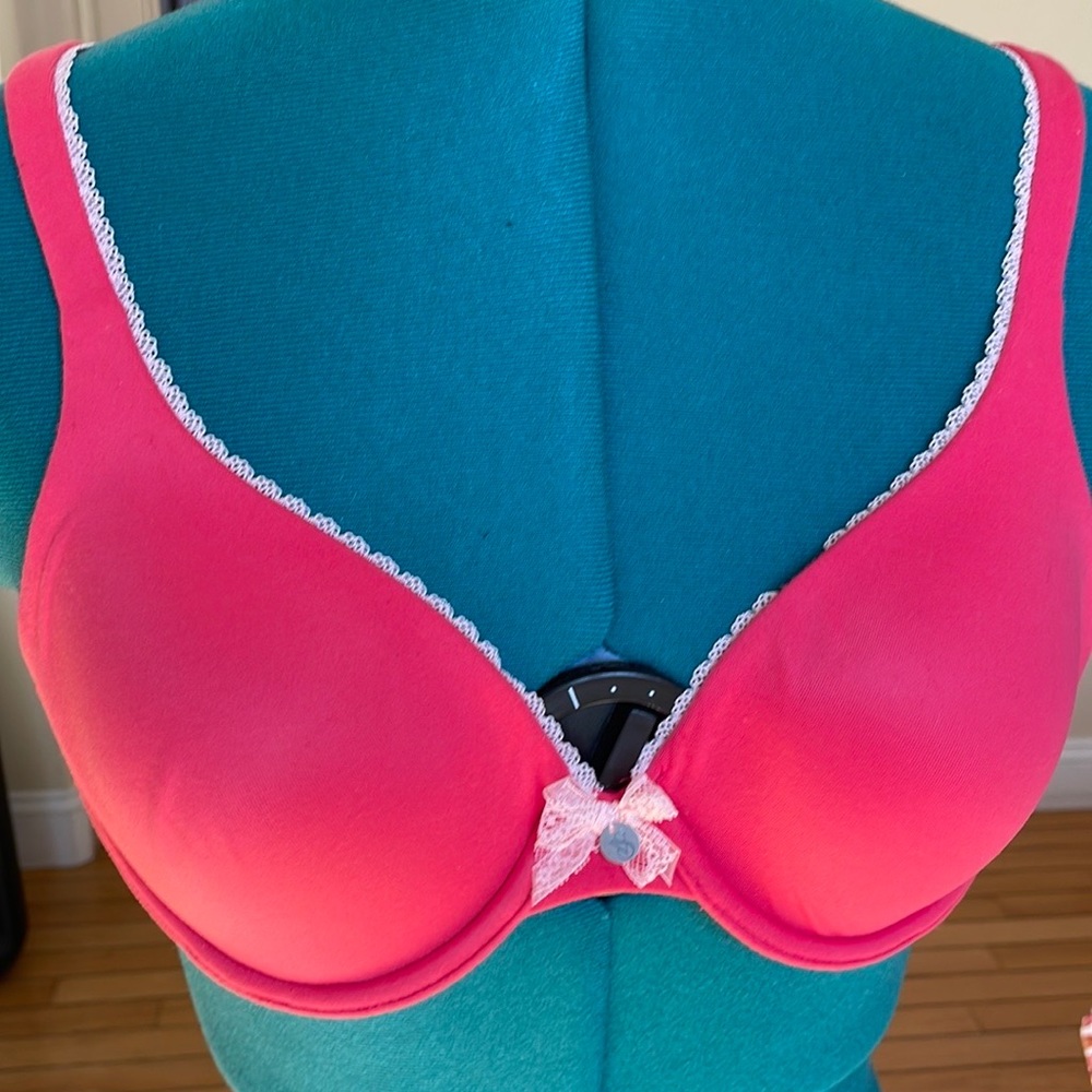 Victoria secret bra